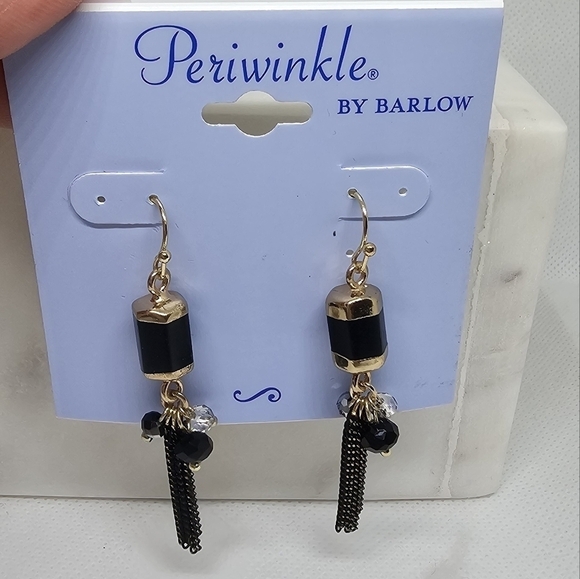 NWT Black and gold metallic tassel dangle earrings - Picture 1 of 2